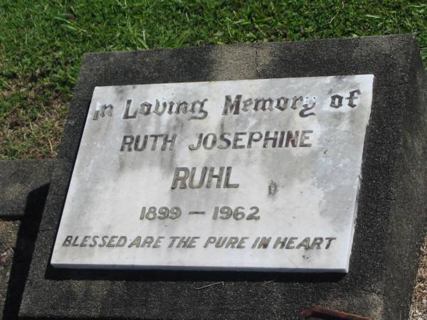 Ruth Josephine RUHL,  | 1899 - 1962;  | Polson Cemetery, Hervey Bay  | 