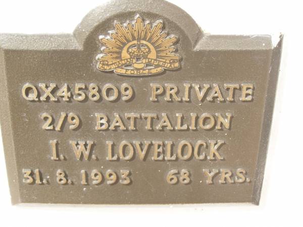 I.W. LOVELOCK,  | died 31-8-1993 aged 68 years;  | Polson Cemetery, Hervey Bay  | 