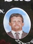 
Murray Bruce DODT,
father son brother uncle,
22-10-1962 - 18-5-2001;
Ropeley Immanuel Lutheran cemetery, Gatton Shire
