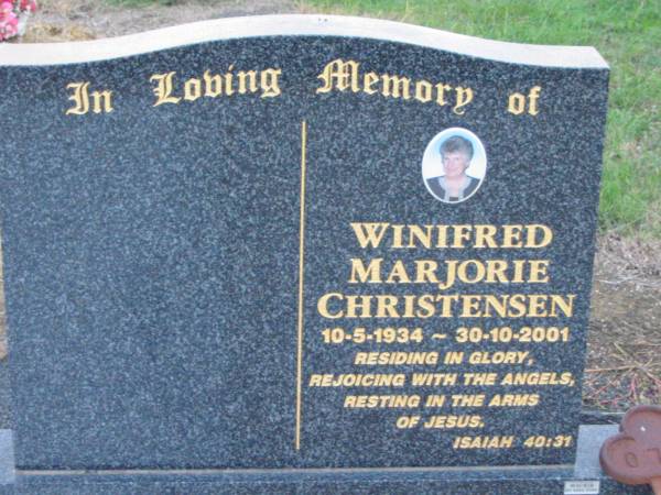 Winifred Marjorie CHRISTENSEN,  | 10-5-1934 - 30-10-2001;  | Rosevale Church of Christ cemetery, Boonah Shire  | 