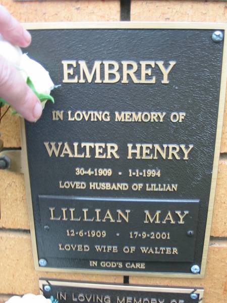 Walter Henry EMBREY,  | 30-4-1909 - 1-1-1994,  | husband of Lillian;  | Lillian May EMBREY,  | 12-6-1909 - 17-9-2001,  | wife of Walter;  | Rosewood Uniting Church Columbarium wall, Ipswich  | 