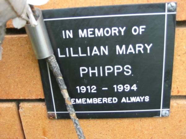 Lillian Mary PHIPPS,  | 1912 - 1994;  | Rosewood Uniting Church Columbarium wall, Ipswich  | 