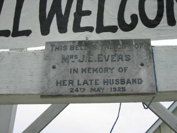 Mrs J.E. EVERS in memory of her husband,  | 24 May 1925;  | Rosewood Uniting Church Columbarium wall, Ipswich  | 