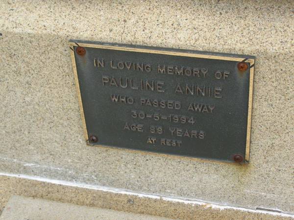Bevan Thomas (Boydie) WEBBER,  | died 3 Aug 1934 aged 7 years;  | Thomas C. WEBBER,  | husband father,  | died 6-3-1959 aged 56 years;  | Pauline Annie,  | died 30-5-1994 aged 88 years;  | Bald Hills (Sandgate) cemetery, Brisbane  | 