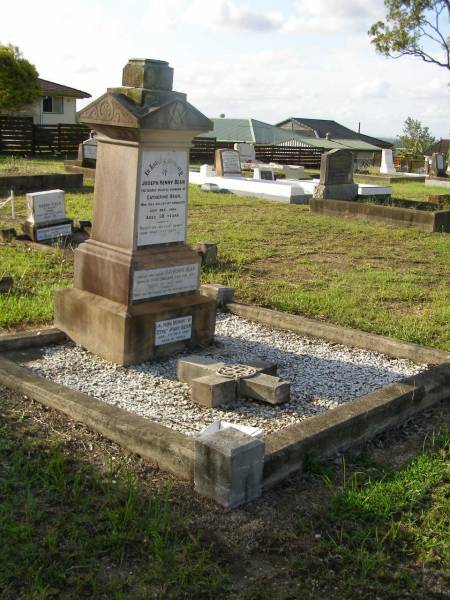 Joseph Henry BEAN,  | husband of Catherine BEAN,  | died Sandgate 23 Dec 1906 aged 50 years;  | Catherine BEAN,  | born York England 20 Feb 1855,  | died 1 Sept 1922;  | Ethel Mary BEAN,  | died 18 Sept 1966 aged 81 years;  | Bald Hills (Sandgate) cemetery, Brisbane  | 