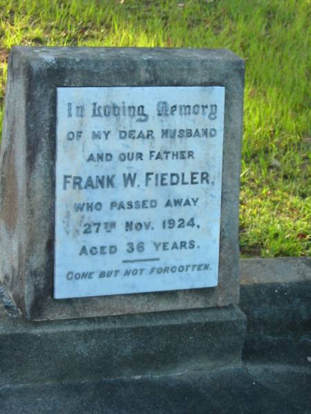 Frank W. FIEDLER,  | husband father,  | died 27 Nov 1924 aged 36 years;  | Bald Hills (Sandgate) cemetery, Brisbane  | 