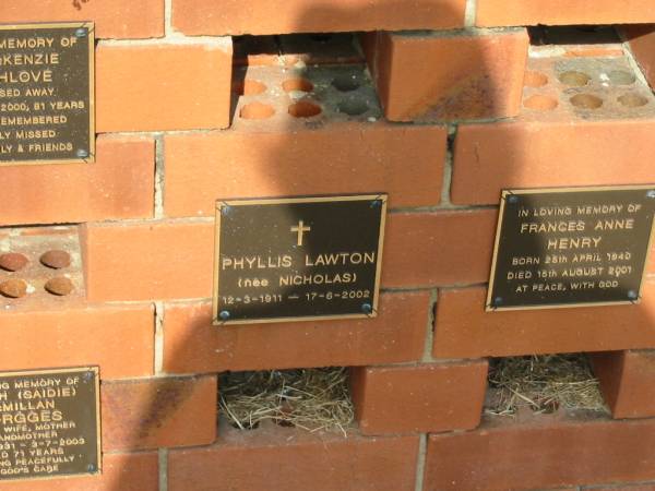 Phyllis LAWTON (nee NICHOLAS)  | 12-3-1911 to 17-6-2002  |   | Sherwood (Anglican) Cemetery, Brisbane  |   | 