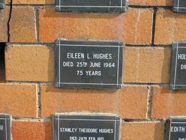 Eileen L HUGHES  | 25 Jun 1964  | 75 yrs  |   | Sherwood (Anglican) Cemetery, Brisbane  | 