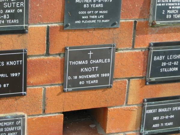 Thomas Charles KNOTT  | 18 Nov 1989  | 80 yrs  |   | Sherwood (Anglican) Cemetery, Brisbane  | 