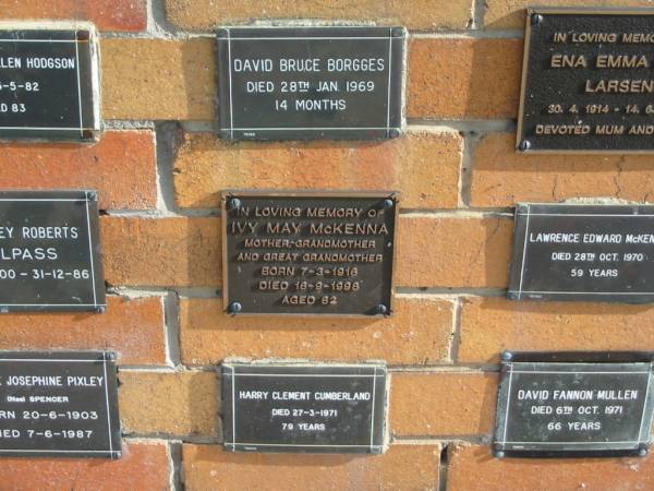 Ivy May McKENNA  | born 7-3-1918  | Died 18-9-1998  | aged 82  |   | Sherwood (Anglican) Cemetery, Brisbane  | 