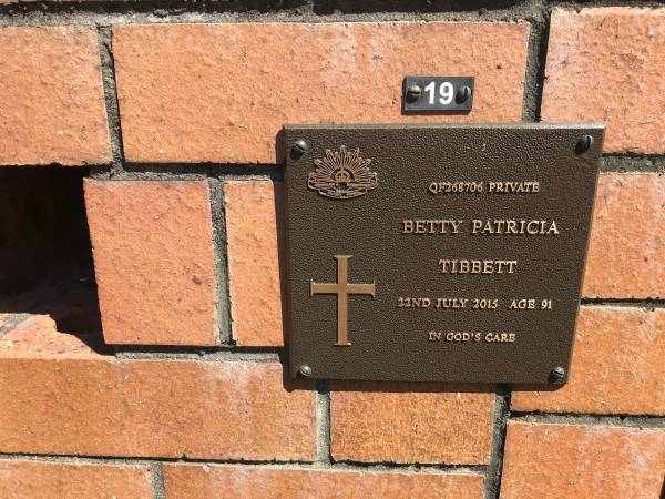 Betty Patricia TIBBETT  | d: 22 Jul 2015 aged 91  |   | Sherwood (Anglican) Cemetery, Brisbane  |   | 