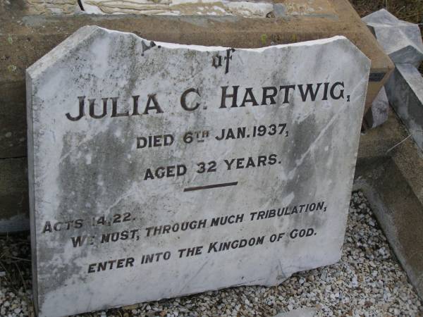 Julia C. HARTWIG,  | died 6 Jan 1937 aged 32 years;  | Silverleigh Lutheran cemetery, Rosalie Shire  | 