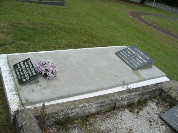 Roy Andrew SCRIVEN,  | died 6-10-1966 aged 59 years;  | Emma Ethel SCRIVEN,  | died 11-9-2004 aged 92 years;  | Ross Edward SCRIVEN, son,  | died 28-3-1969 aged 21 years;  | Slacks Creek St Mark's Anglican cemetery, Daisy Hill, Logan City  | 