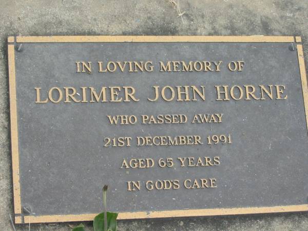 Lorimer John HORNE  | 21 Dec 1991, aged 65  | Stone Quarry Cemetery, Jeebropilly, Ipswich  | 