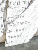 
Clarence EASTWELL,
brother,
died 1 Feb 1944 aged 48 years;
Swan Creek Anglican cemetery, Warwick Shire
