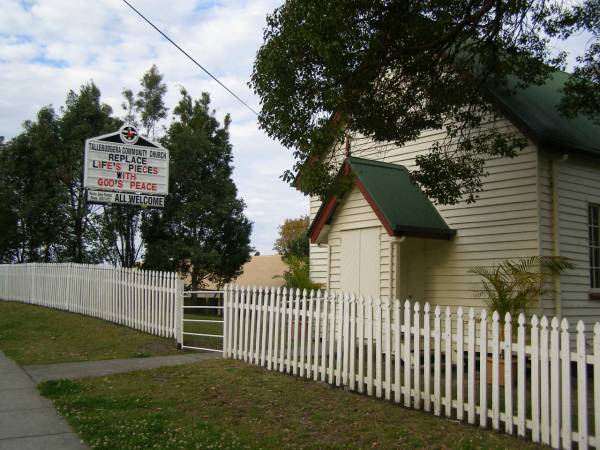 Tallebudgera Presbyterian (now Uniting) Church;  | Tallebudgera Presbyterian cemetery, City of Gold Coast  | 