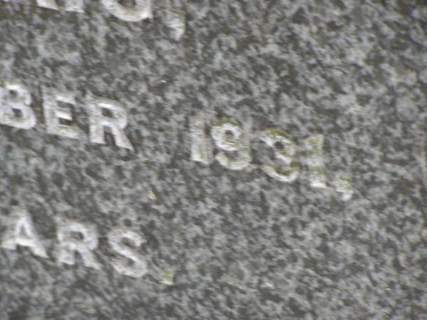 Samuel CRAIG,  | died 28 Sept 1931 aged 75 years;  | Minnie Elizabeth,  | wife,  | died 27 June 1943 aged 77 years 6 months;  | Tallebudgera Presbyterian cemetery, City of Gold Coast  | 