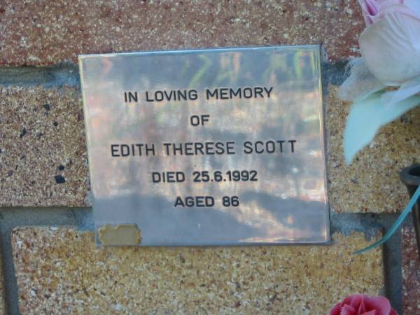 Edith Therese SCOTT,  | died 25-6-1992 aged 86 years;  | Tea Gardens cemetery, Great Lakes, New South Wales  | 
