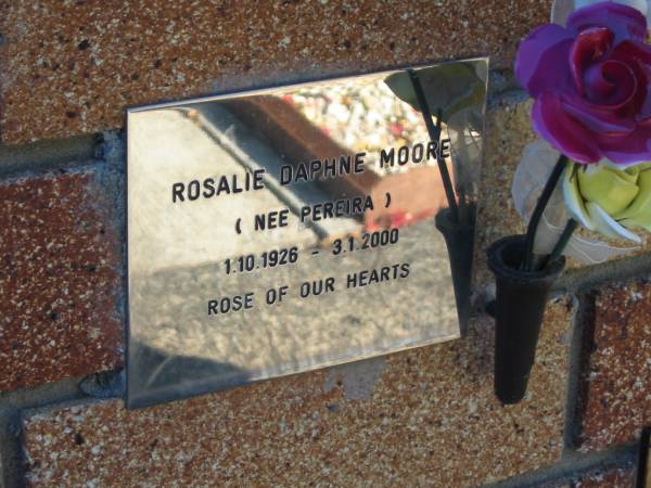 Rosalie Daphne MOORE (nee PEREIRA),  | 1-10-1926 - 3-1-2000;  | Tea Gardens cemetery, Great Lakes, New South Wales  | 
