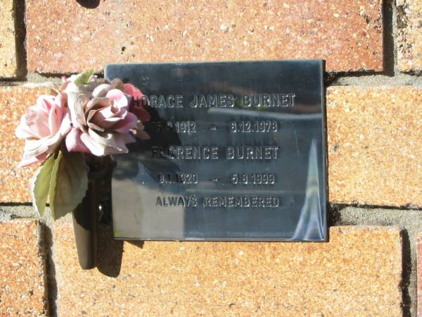 Horace James BURNET,  | 16-9-1912 - 6-12-1978;  | Florence BURNET,  | 9-1-1920 - 5-8-1999;  | Tea Gardens cemetery, Great Lakes, New South Wales  | 