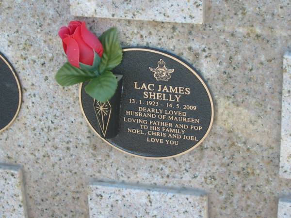 Lac James SHELLY,  | 13-1-1923 - 14-5-2009,  | husband of Maureen,  | father pop of Noel, Chris, & Joel;  | Tea Gardens cemetery, Great Lakes, New South Wales  |   | 