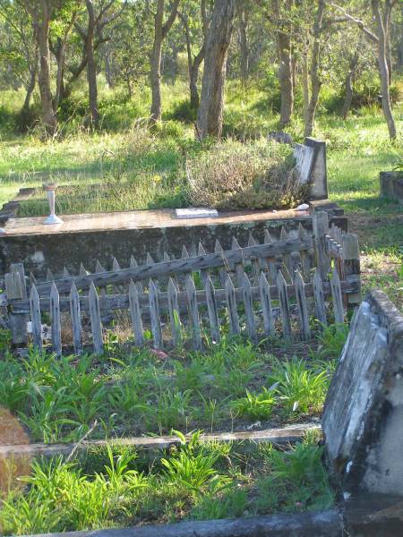 Tea Gardens cemetery, Great Lakes, New South Wales  | 