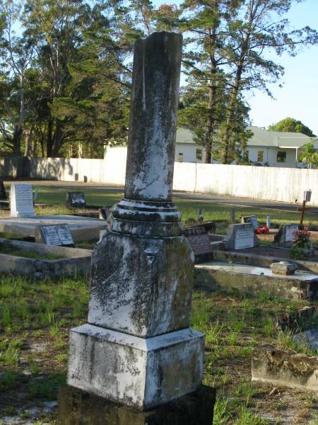 Ethel HILL,  | wife,  | died 2 Sept 1917 aged 20 years 5 months;  | Tea Gardens cemetery, Great Lakes, New South Wales  | 