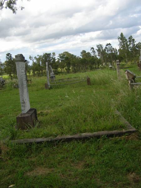 Tiaro cemetery, Fraser Coast Region  | 