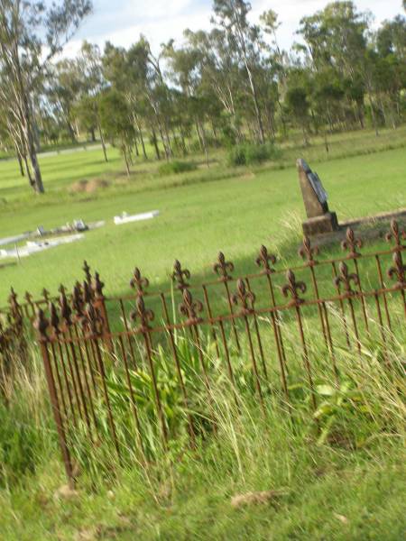 Tiaro cemetery, Fraser Coast Region  | 