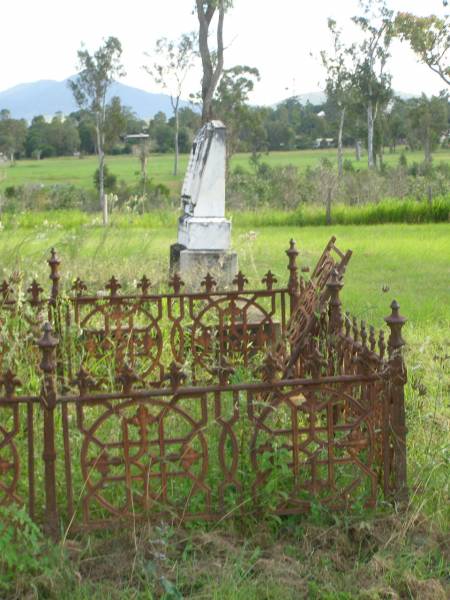 Tiaro cemetery, Fraser Coast Region  | 