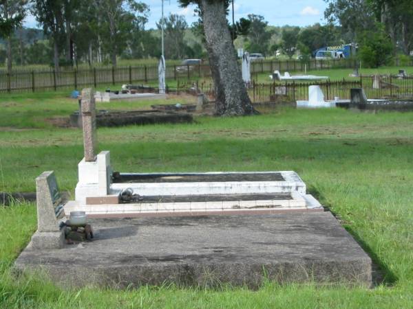 Tiaro cemetery, Fraser Coast Region  | 