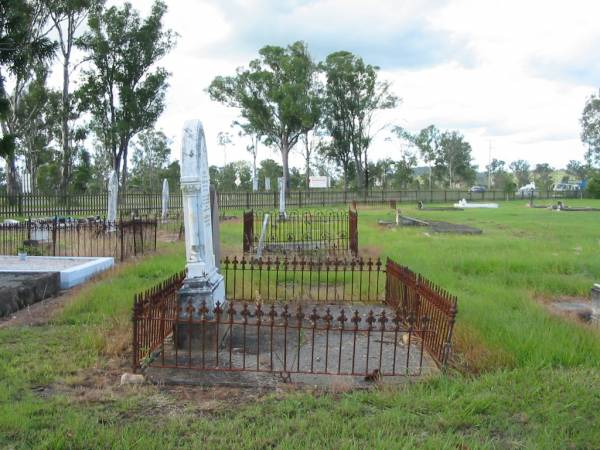 Tiaro cemetery, Fraser Coast Region  | 