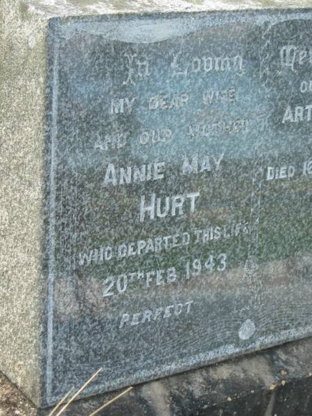 Annie May HURT,  | wife mother,  | died 20 Feb 1943;  | Arthur Smith HURT,  | father,  | died 16 Aug 1958;  | Tiaro cemetery, Fraser Coast Region  | 