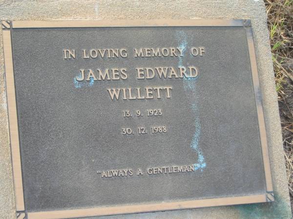 James Edward WILLETT,  | 13-9-1923 - 30-12-1988;  | Tiaro cemetery, Fraser Coast Region  | 