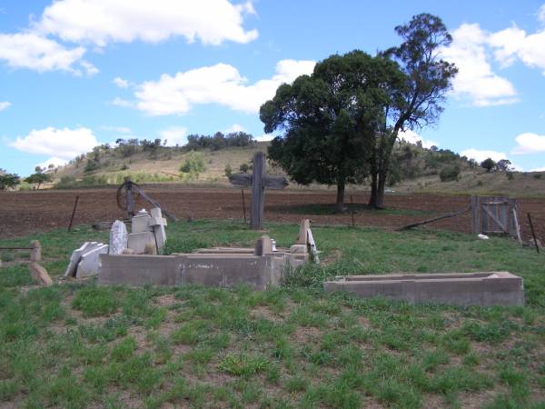 Upper Freestone Cemetery, Warwick Shire  | 