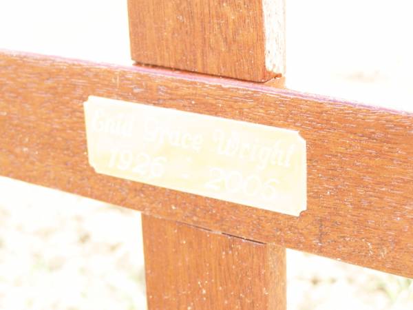 Enid Grace WRIGHT,  | 1926 - 2006;  | Warra cemetery, Wambo Shire  | 