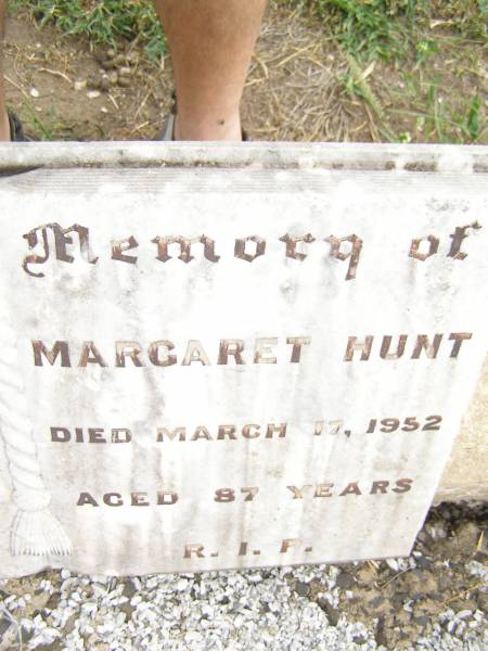 Paul HUNT,  | died 14 Jan 1963 aged 92 years;  | Margaret HUNT,  | died 17 March 1952 aged 87 years;  | Warra cemetery, Wambo Shire  | 