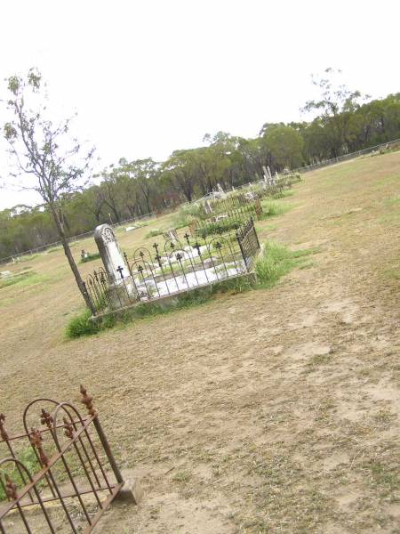 Warra cemetery, Wambo Shire  | 