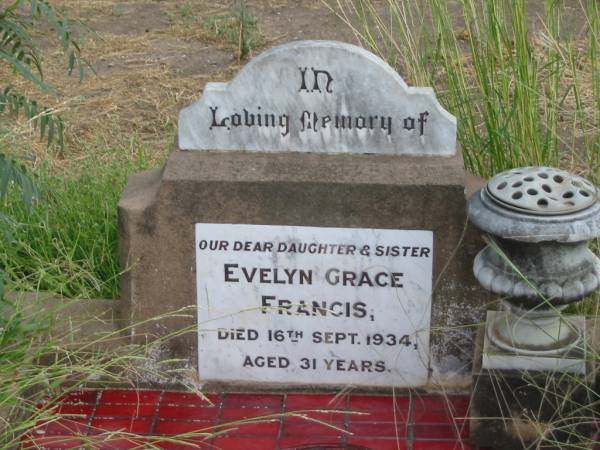 Evelyn Grace FRANCIS,  | died 16 Sept 1934 aged 31 years;  | Warra cemetery, Wambo Shire  | 
