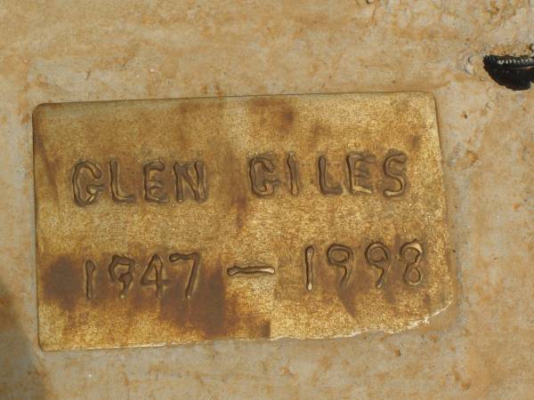 Glen GILES,  | (1947 - 1998)  | William Creek,  | South Australia  | 