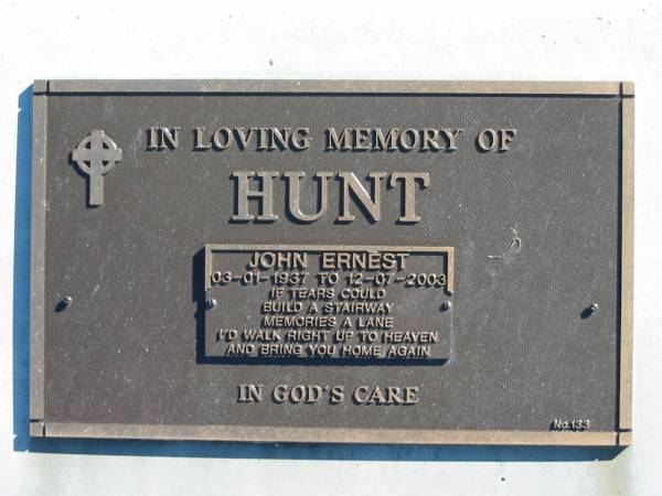 HUNT, John Ernest,  | 03-01-1937 - 12-07-2003;  | Woodford Cemetery, Caboolture  | 