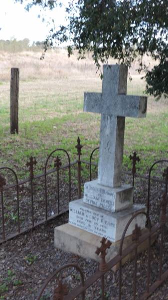 William Ernest Devine PIERCE  | d: 20 Feb 1915 aged 31  | son of William and Lucy PIERCE  |   | Yandilla All Saints Anglican Church with Cemetery  |   | 
