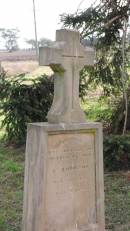 
Maria Selina (SIMMONS)
b: 17 Nov 1842
d: 9 Oct 1879
wife of G SIMMONS

Yandilla All Saints Anglican Church with Cemetery

