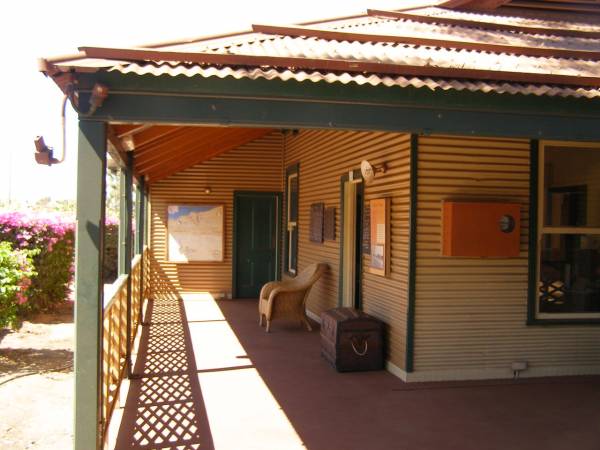 <a href= 2009_09_23/ >Port Hedland</a>, Dalgety representative house  | 